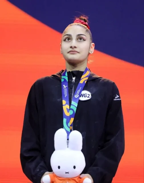 Анапчанка Людмила Рощина на чемпионате по спортивной гимнастике - фото2