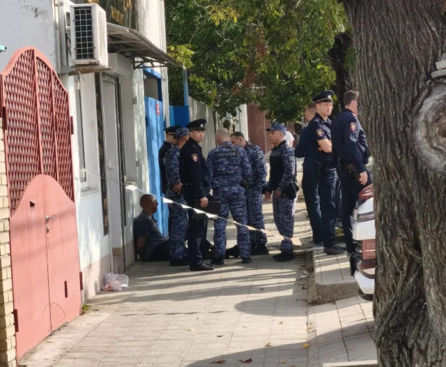 Задержанный мужчина, нанёсший ножевые ранения парикмахеру в Анапе